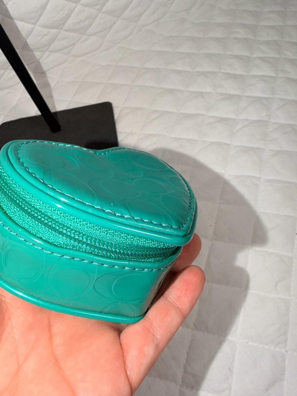 Vintage Coach Heart Jewelry - Coin Pouch with Mirror - Picture 3 of 5